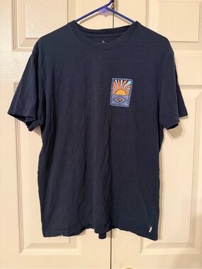 Rip Curl Navy Short-Sleeve Tee with Sunset Pocket Graphic